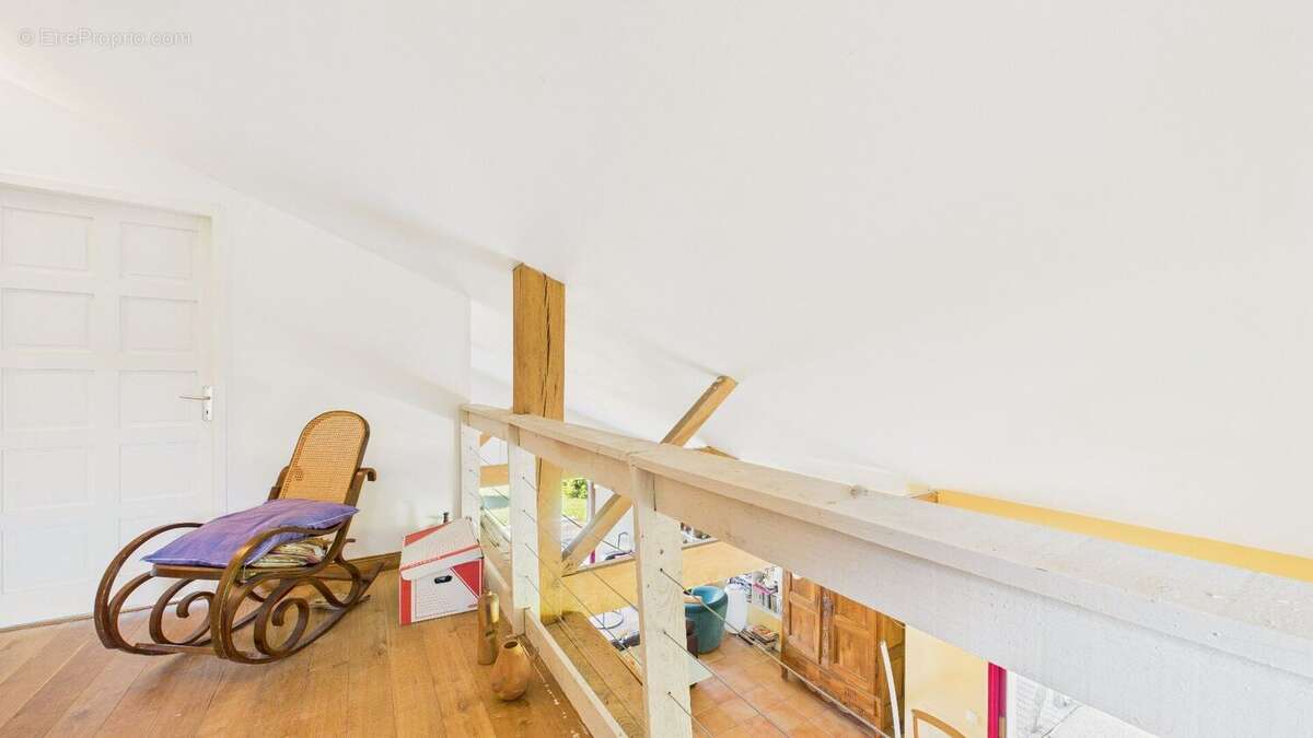 Maison 10 pièces 316 m² sur terrain de 4000 m² - photo 17