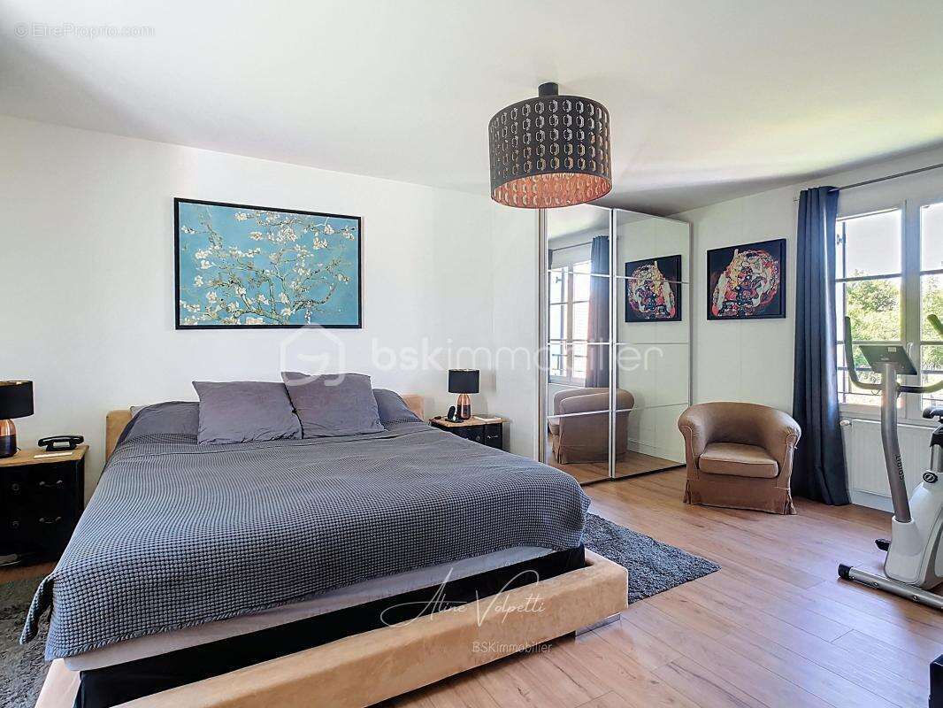 Maison à MAGNY-LE-HONGRE