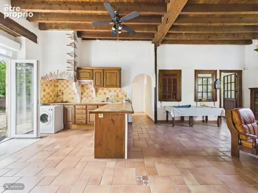 Ancienne gare de Florensac  Maison atypique de 137 m² avec piscine - photo 6