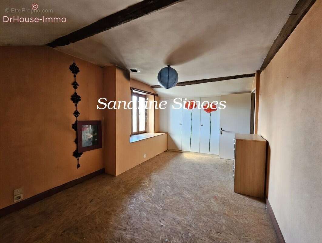 Maison à MONTMORILLON