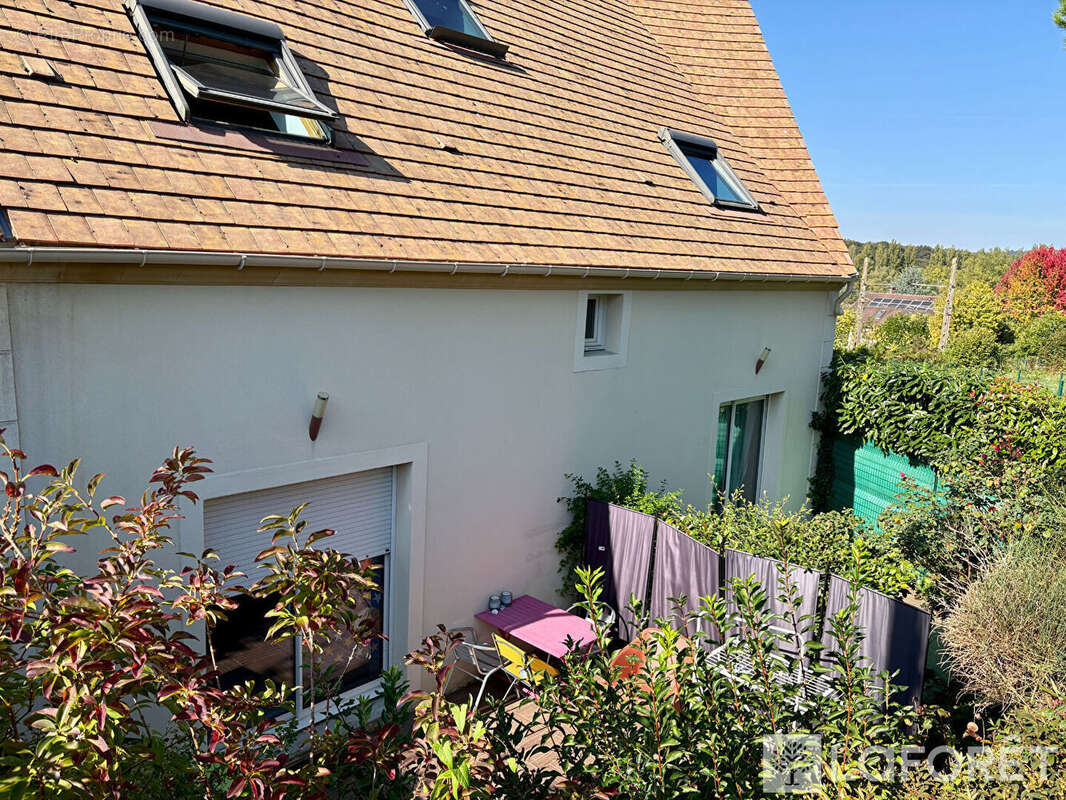 Appartement à SAMOREAU