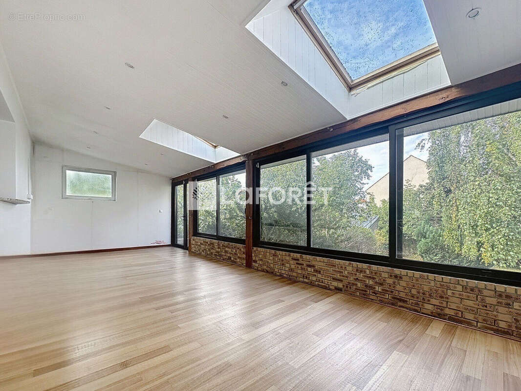 Maison à CHAMPIGNY-SUR-MARNE