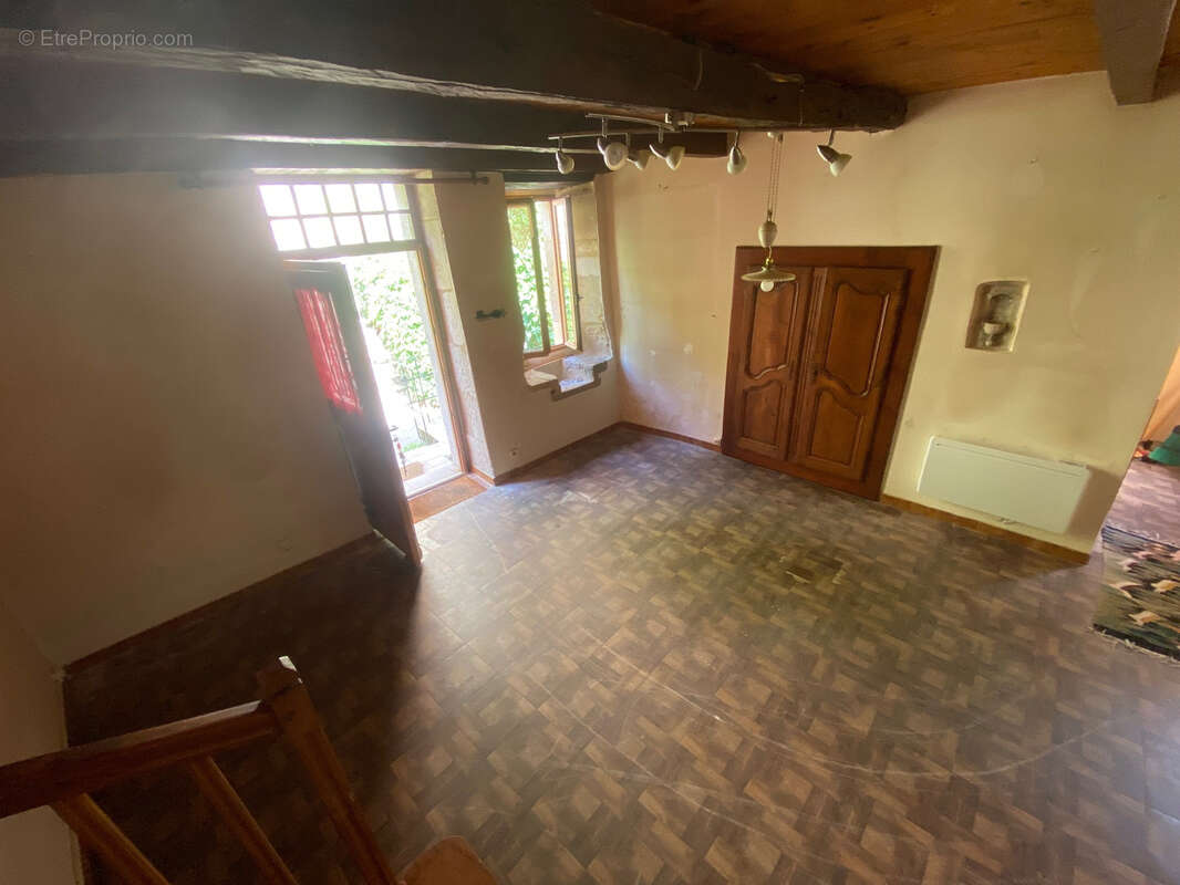 Maison à PUY-L'EVEQUE