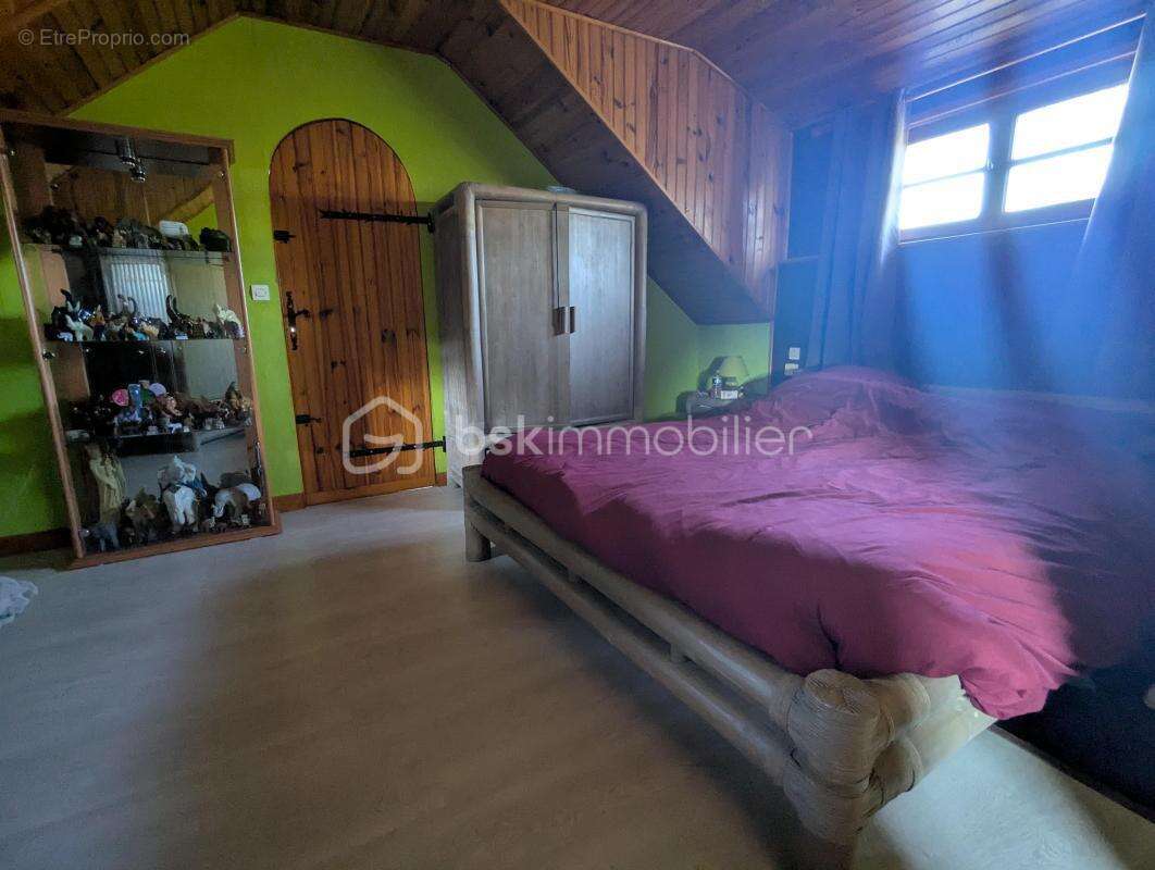 Maison à HORNOY-LE-BOURG