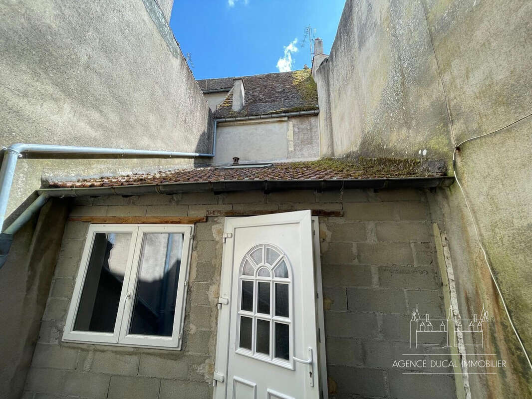 Appartement à CORBIGNY
