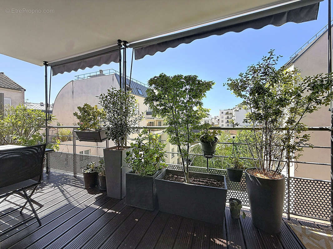 Appartement à SURESNES