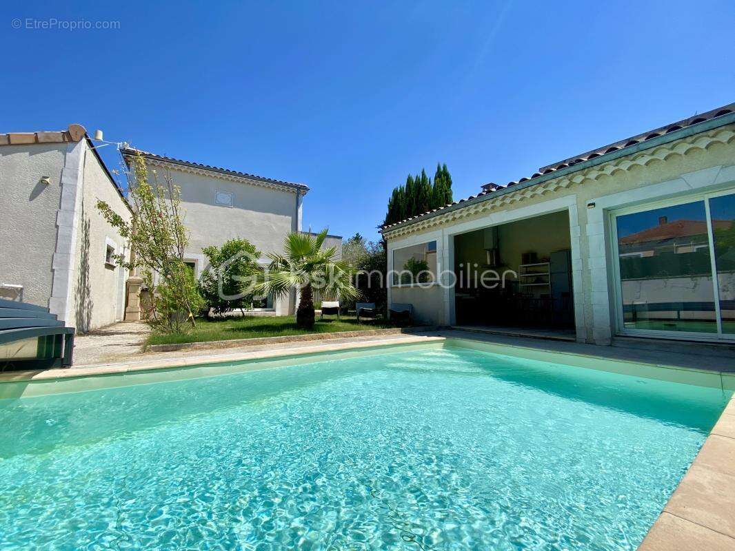  Maison familiale 4 chambres, avec piscine, jacuzzi et pool house – Sans vis-à-vis à Montélimar - photo 2