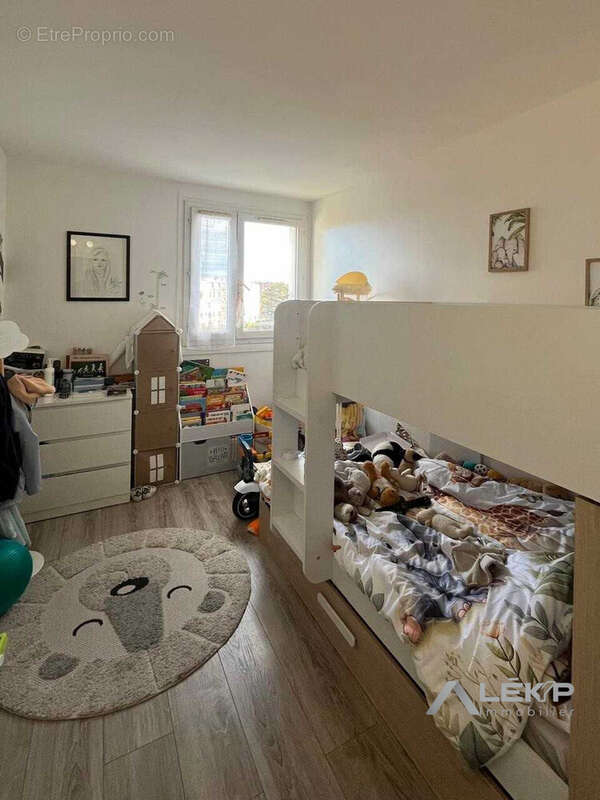 Appartement à RUEIL-MALMAISON