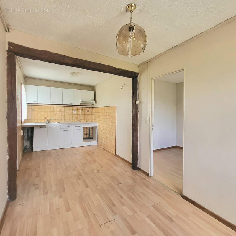 Appartement à BOISSY-L'AILLERIE