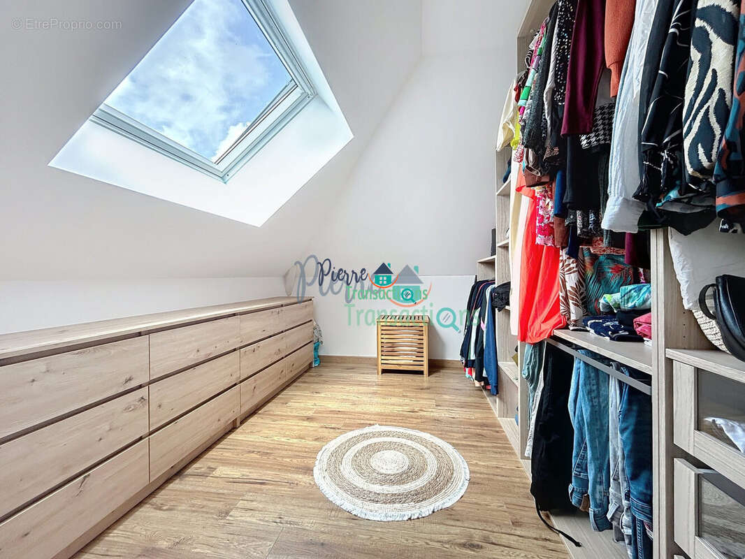 Appartement à LILLEBONNE