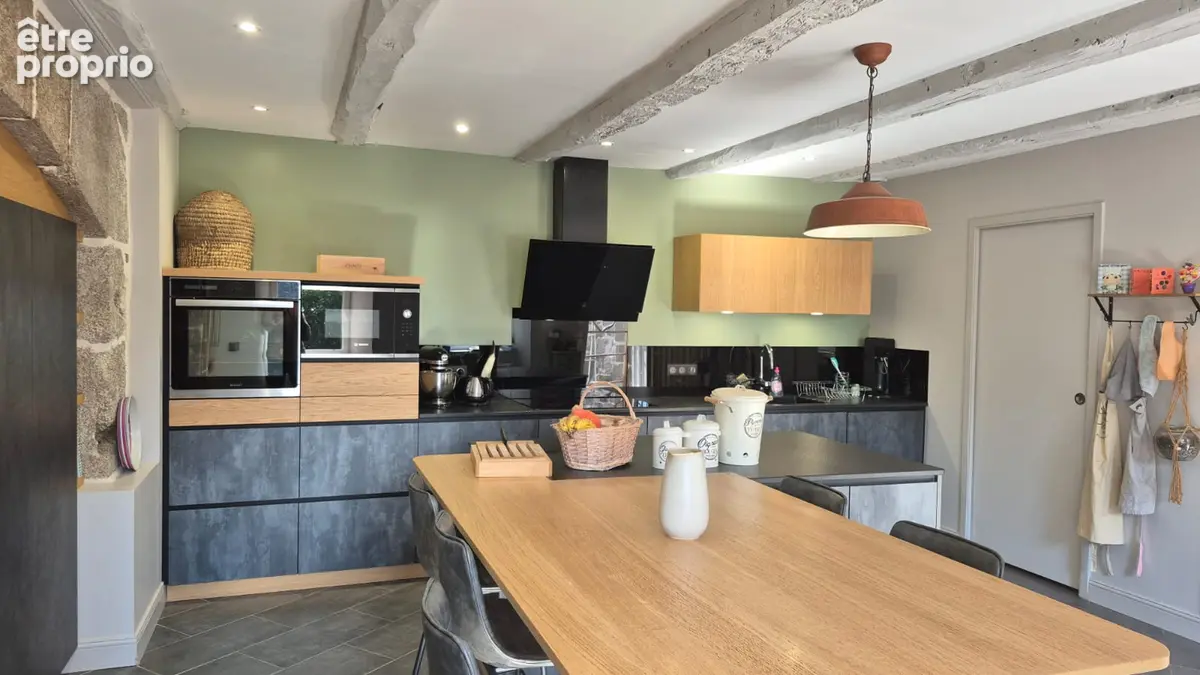 Laguiole, maison de caractère en pierre entièrement rénovée - photo 5