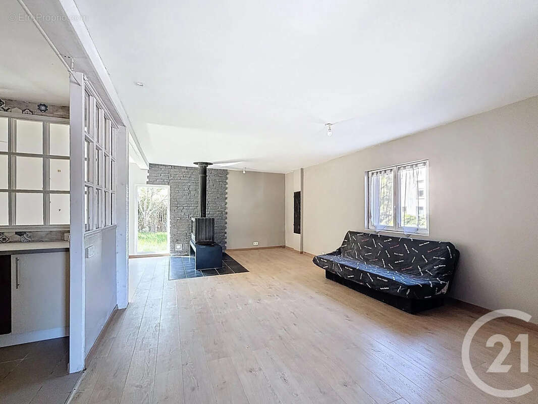 Maison 176 m² à Dinoze  - photo 6