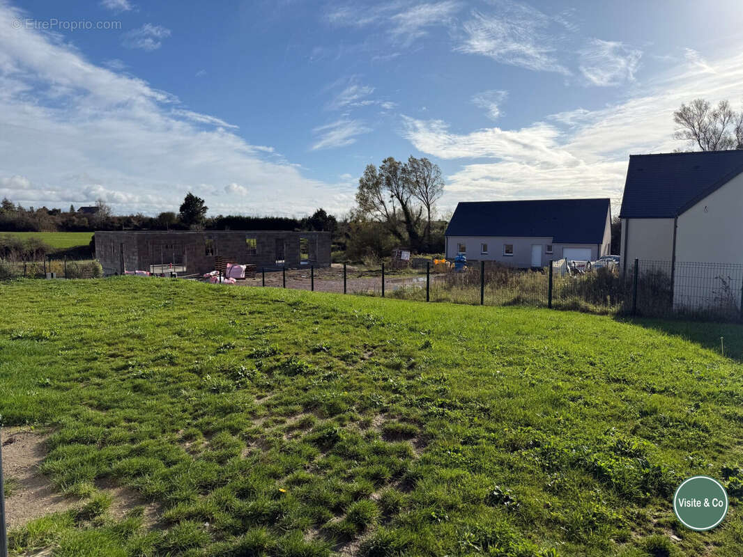 Maison à SAINT-GERMAIN-SUR-AY