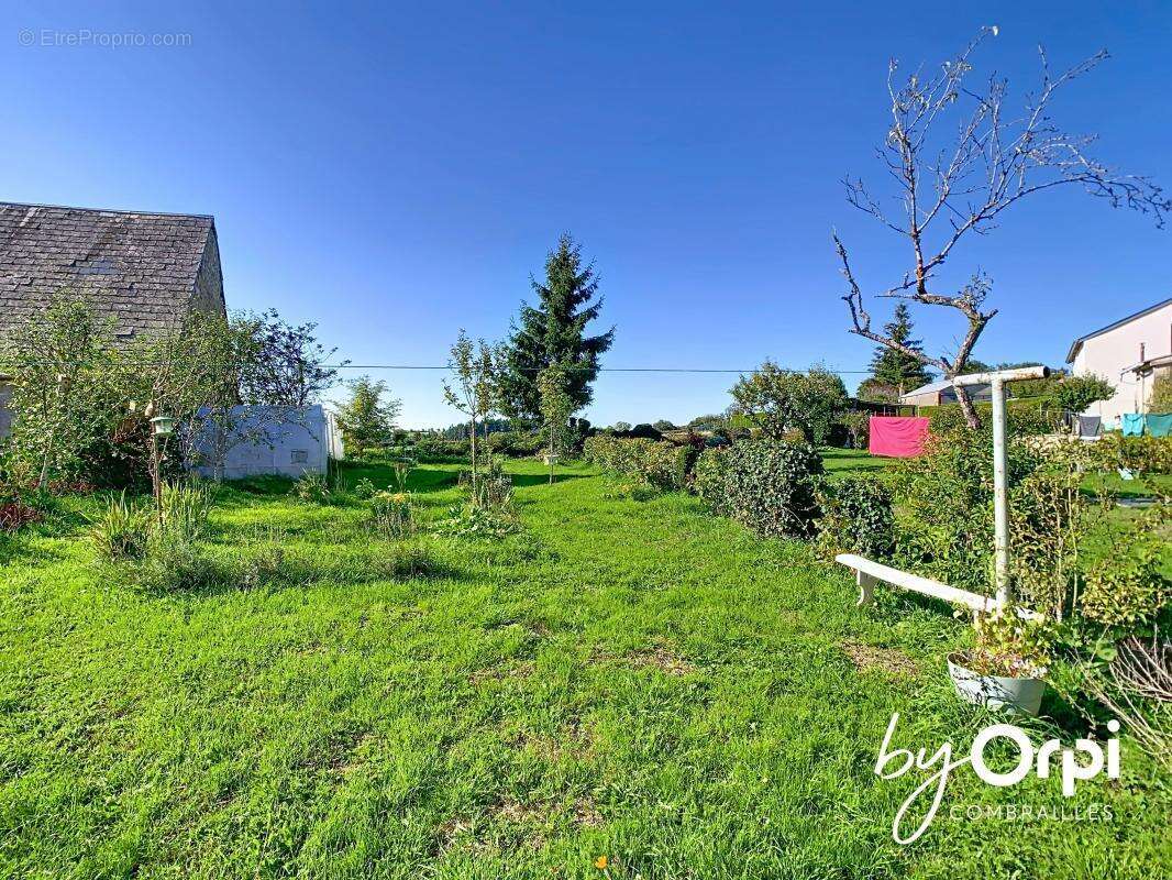 Maison à SAINT-MAURICE-PRES-PIONSAT