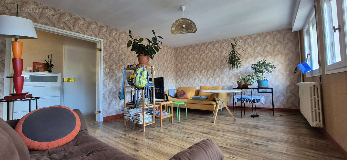 Appartement à MONTLUCON