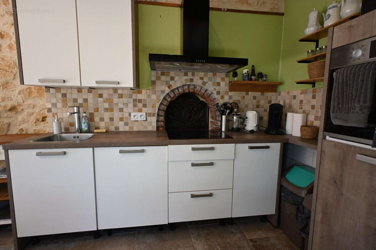 Maison à PUY-L&#039;EVEQUE