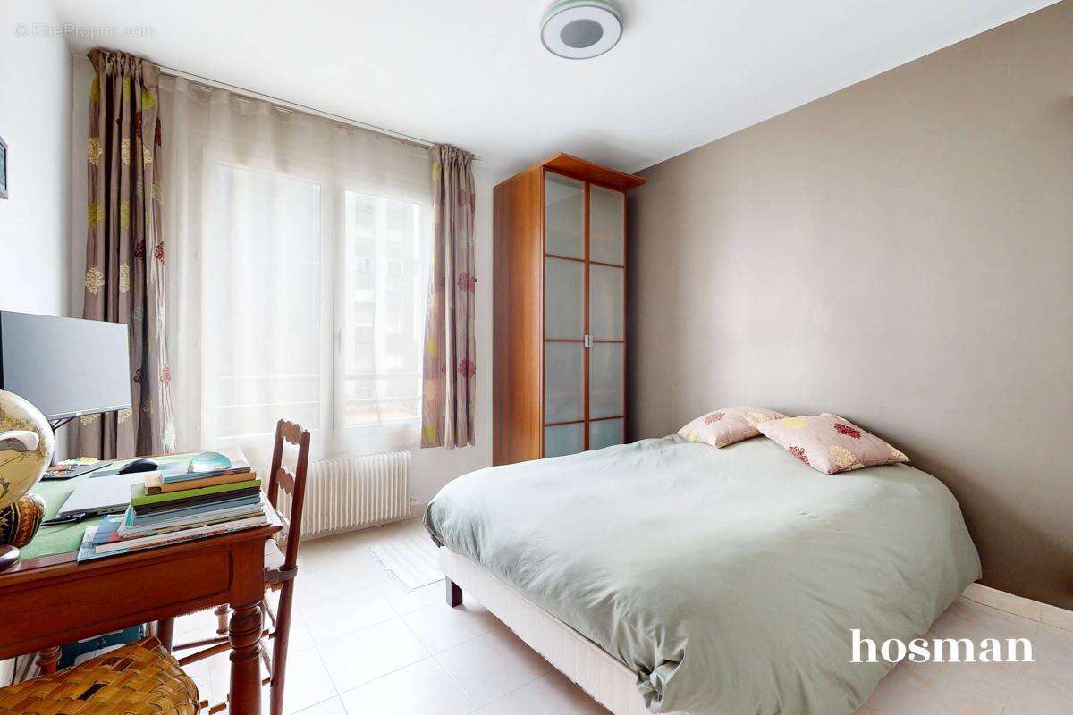 Appartement à PARIS-19E