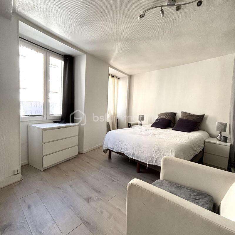 Appartement à ARPAJON