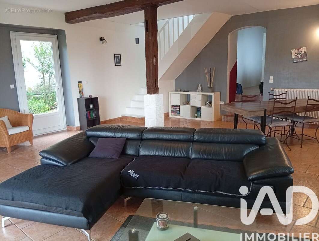 Photo 8 - Maison à SAINT-RIMAY