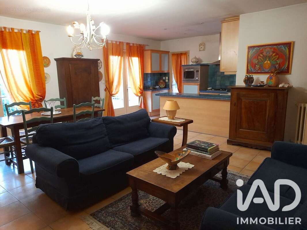 Photo 2 - Maison à LIVRON-SUR-DROME