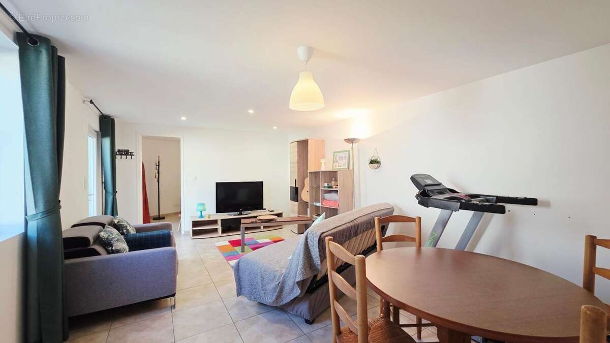 Bourges maison 5 pieces + appartement independant 2 pieces - photo 15