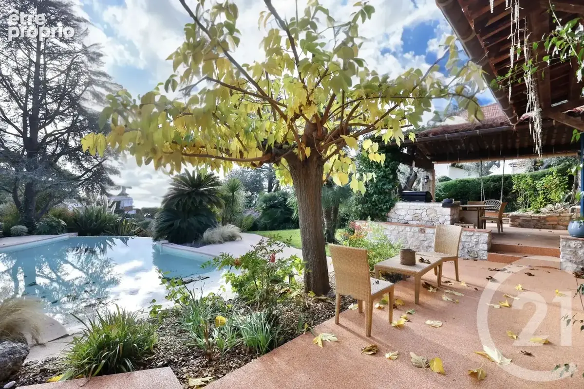 Maison 7 pièces 243 m² à vendre à Villefranche-Sur-Mer (06230) - photo 3