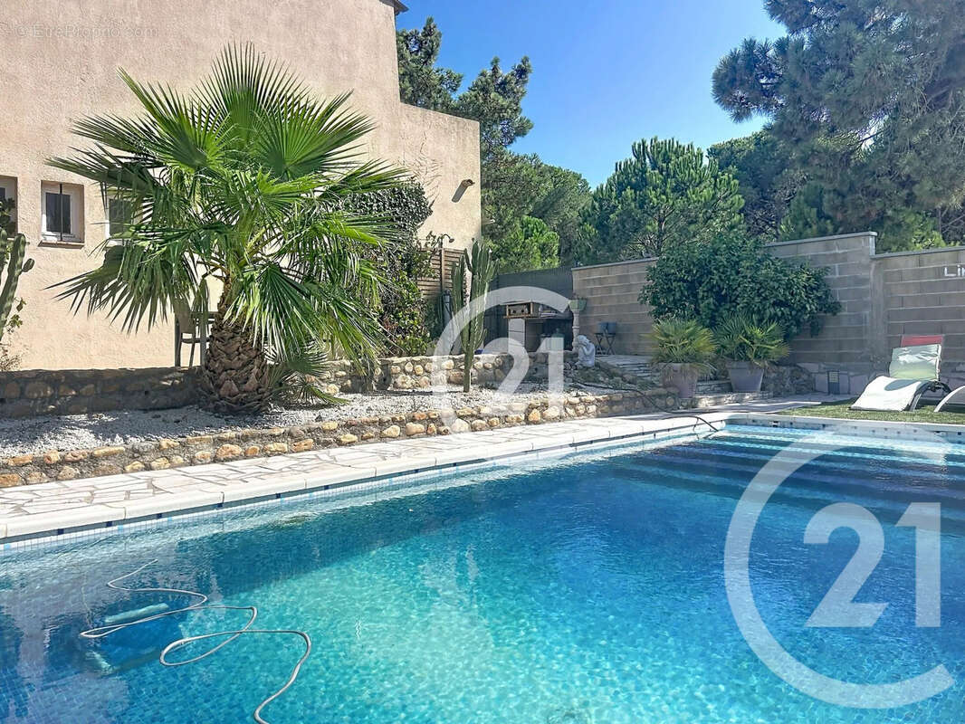 Maison 85 m² à Saint-Cyprien  - photo 17