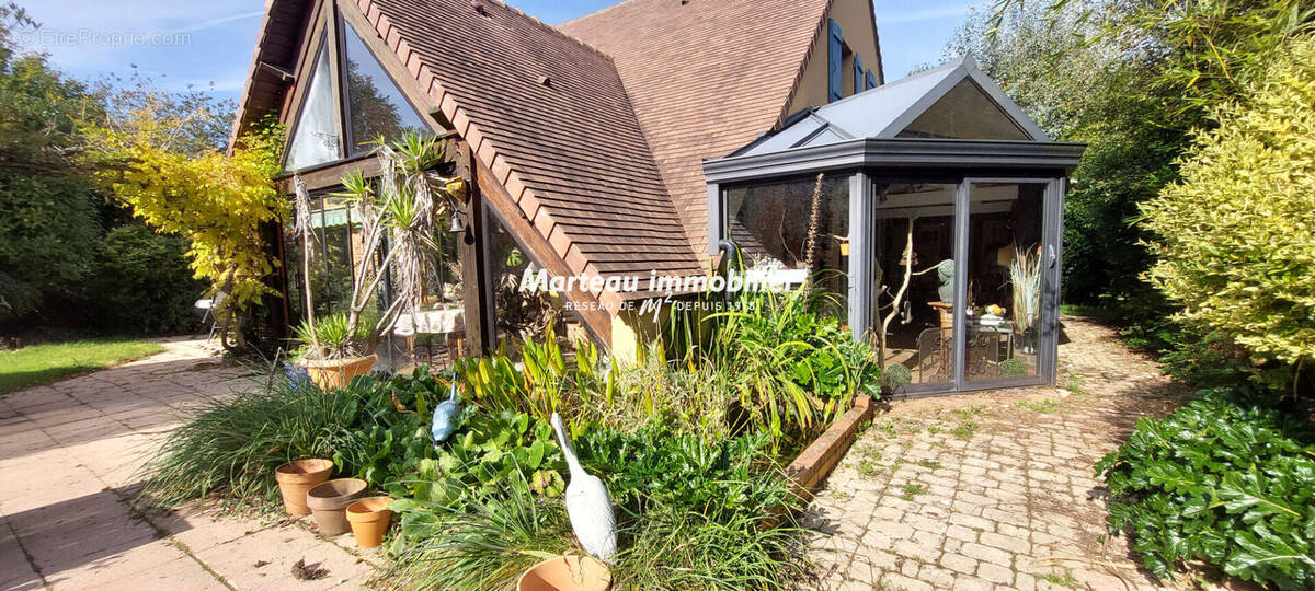 Maison à PRUILLE-LE-CHETIF