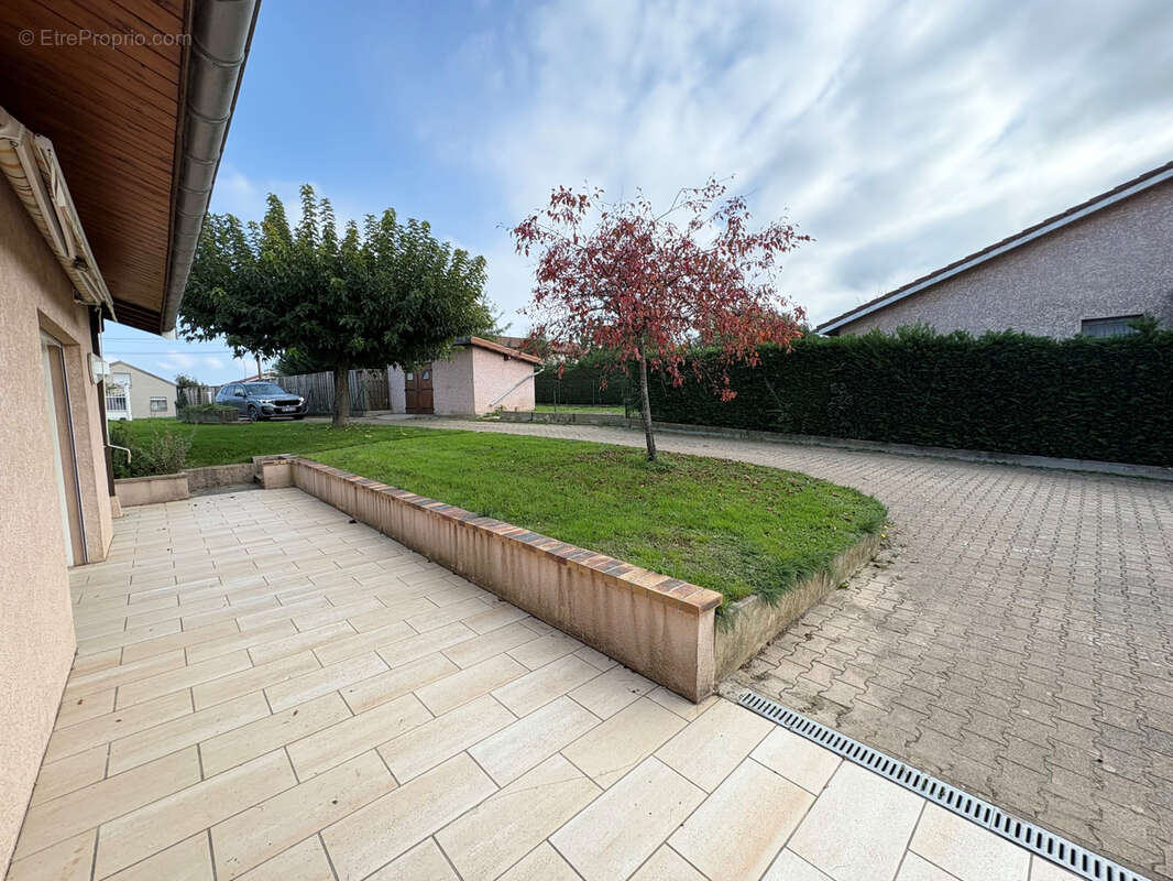 Maison à SAINT-ANDRE-DE-CORCY