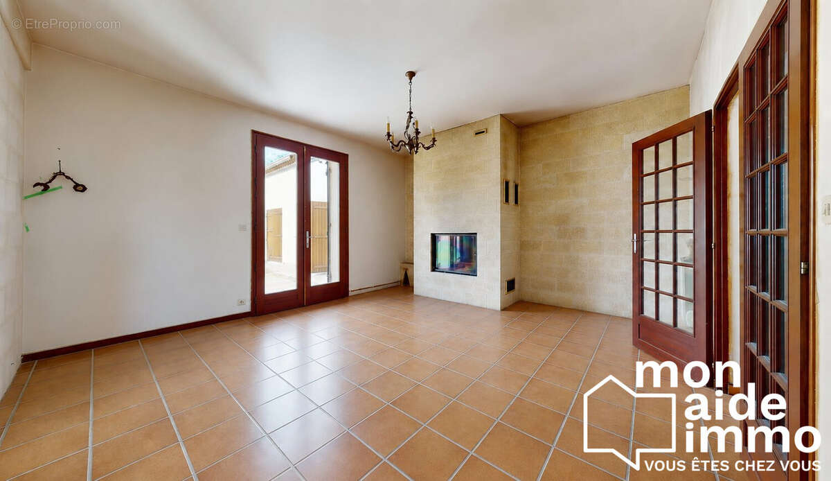 Maison 80 m² à Saint-Caprais-De-Bordeaux  - photo 4