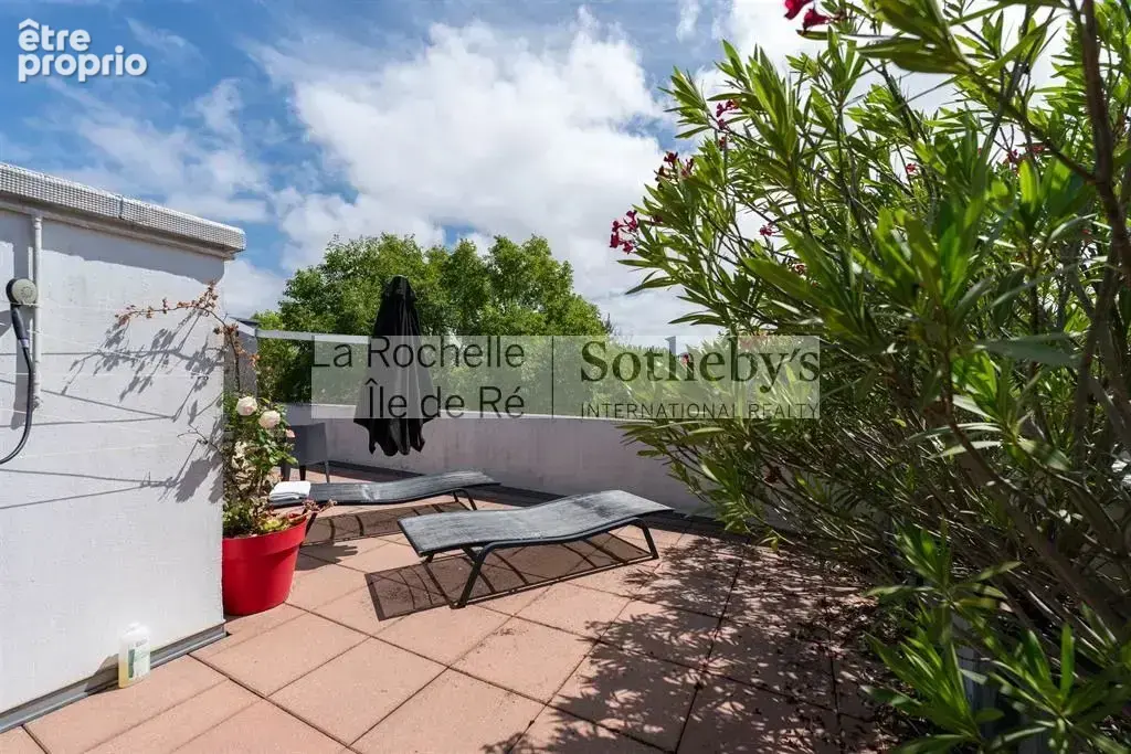 La Rochelle – Élégante maison avec vue mer et toit-terrasse - photo 17