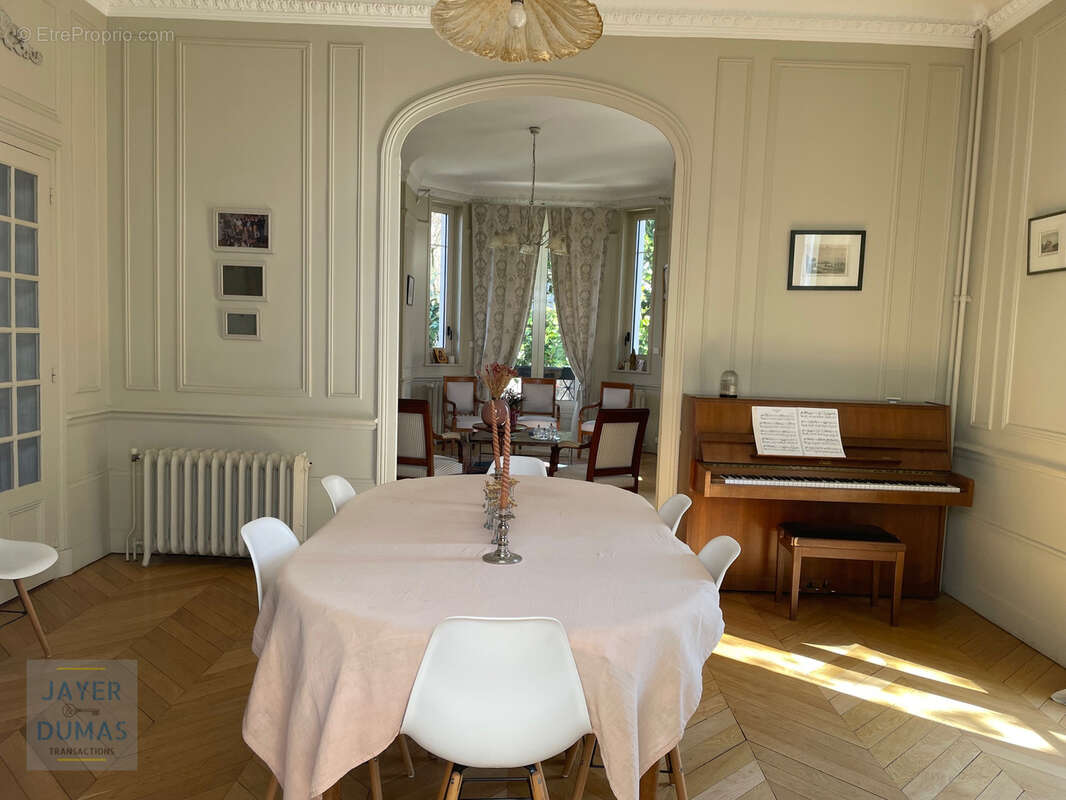 Maison à CHALON-SUR-SAONE