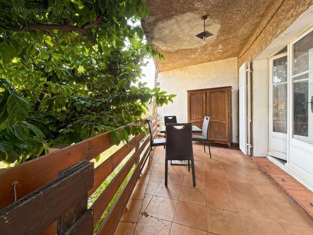 Maison à FREJUS