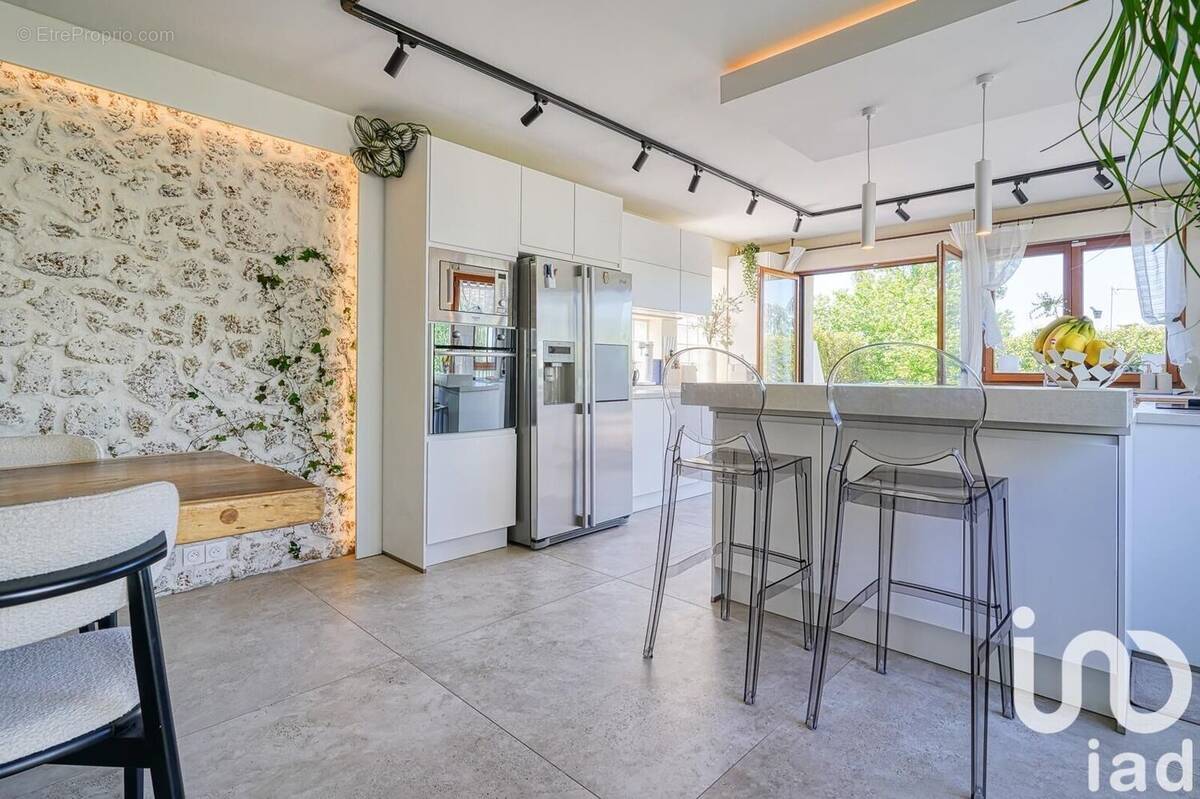 Photo 1 - Maison à CACHAN