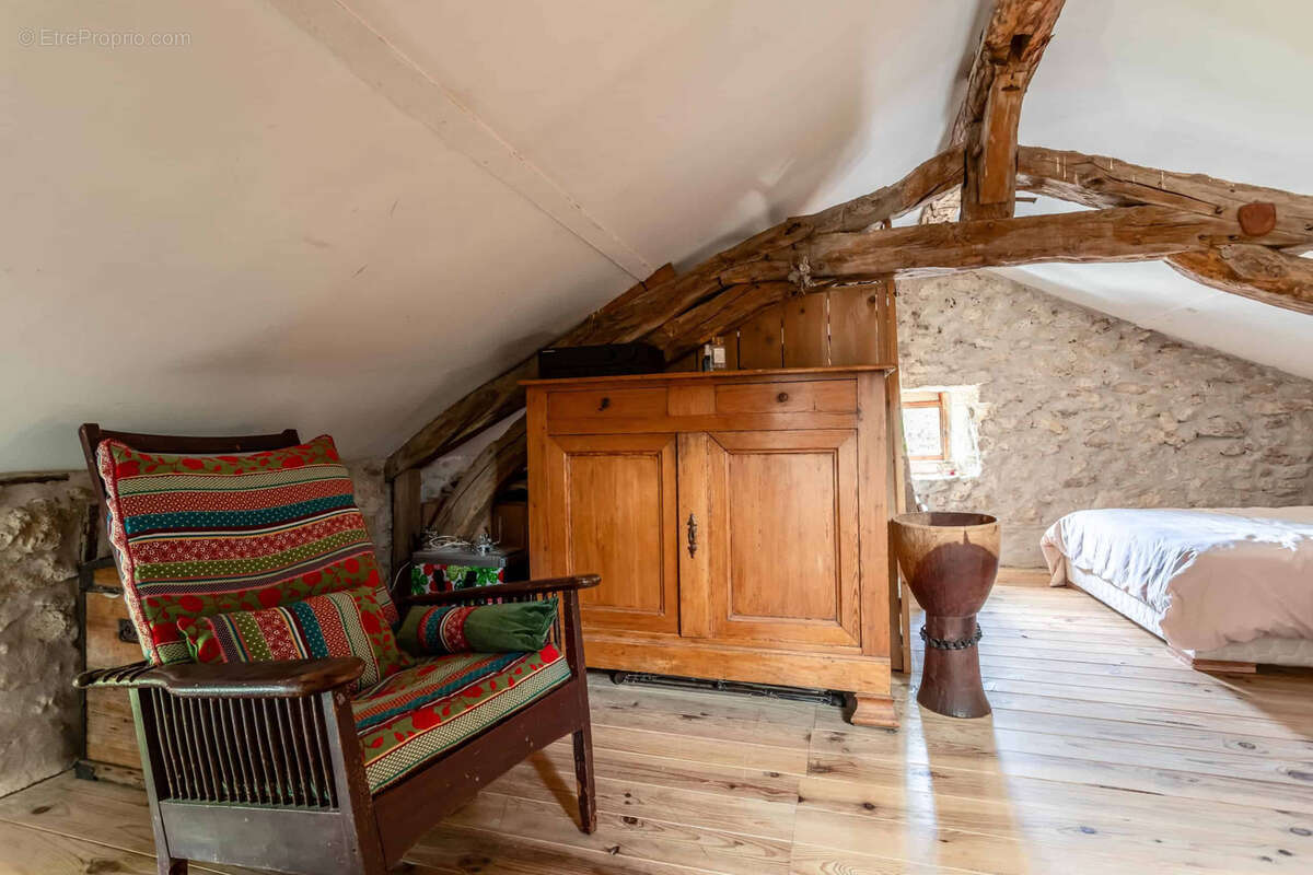 Country property - photo 19