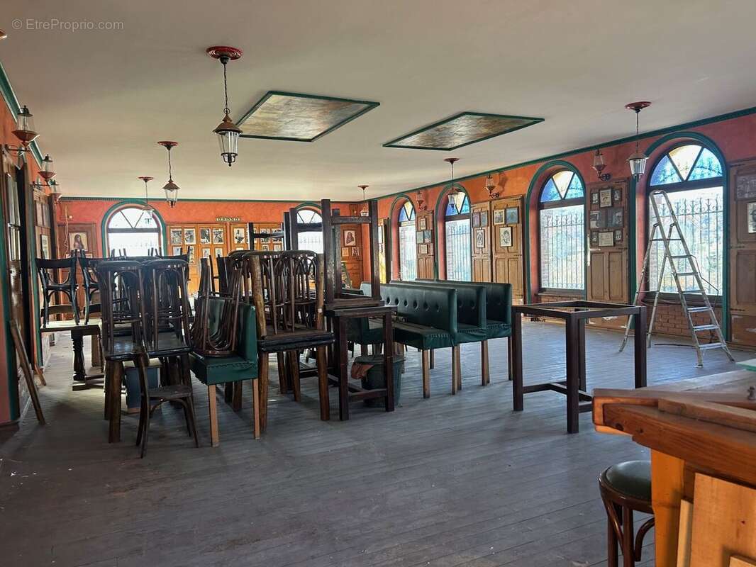 Commerce à SAINT-VALLIER