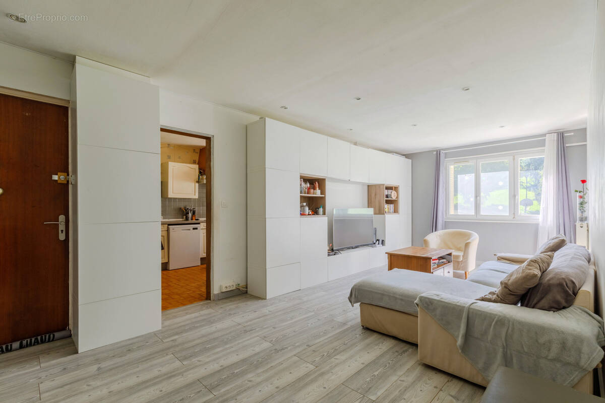 Appartement à SAINT-PRIEST