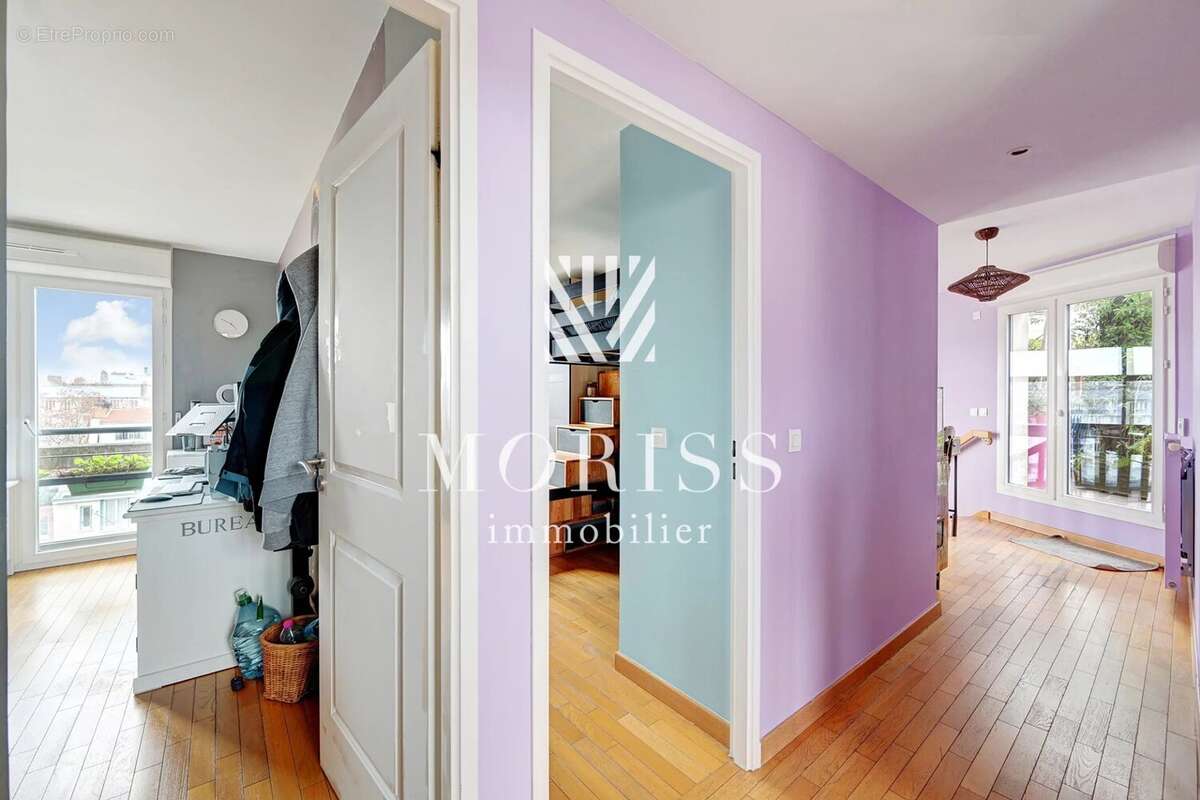 Appartement à PARIS-18E