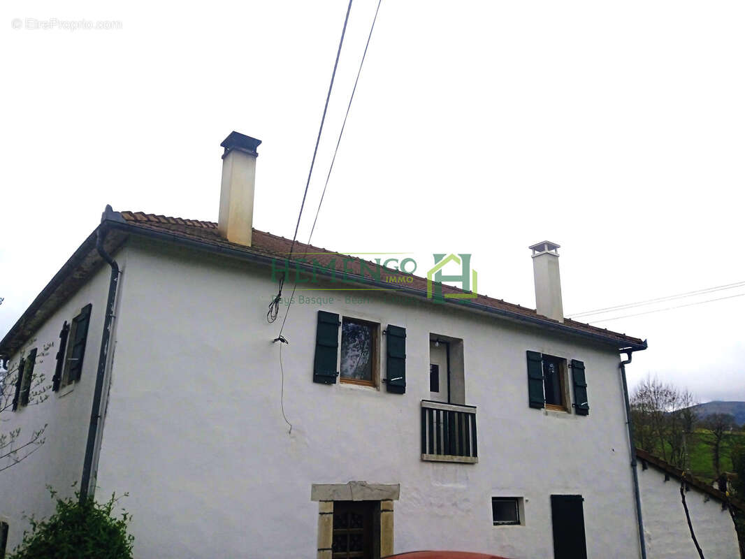 Maison à VIODOS-ABENSE-DE-BAS