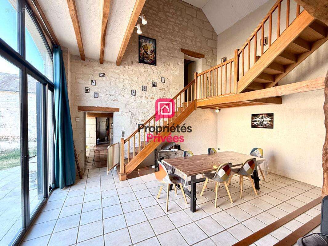 Maison à CHINON
