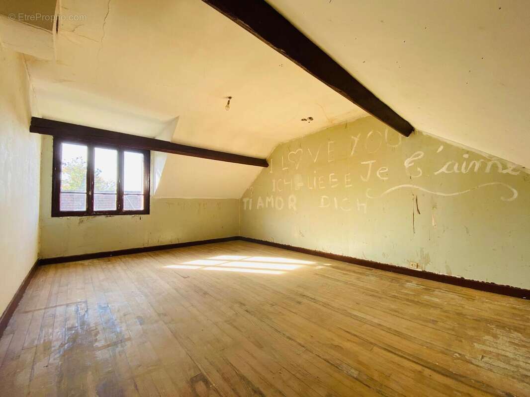 Photo 3 - Maison à VILLERS-COTTERETS