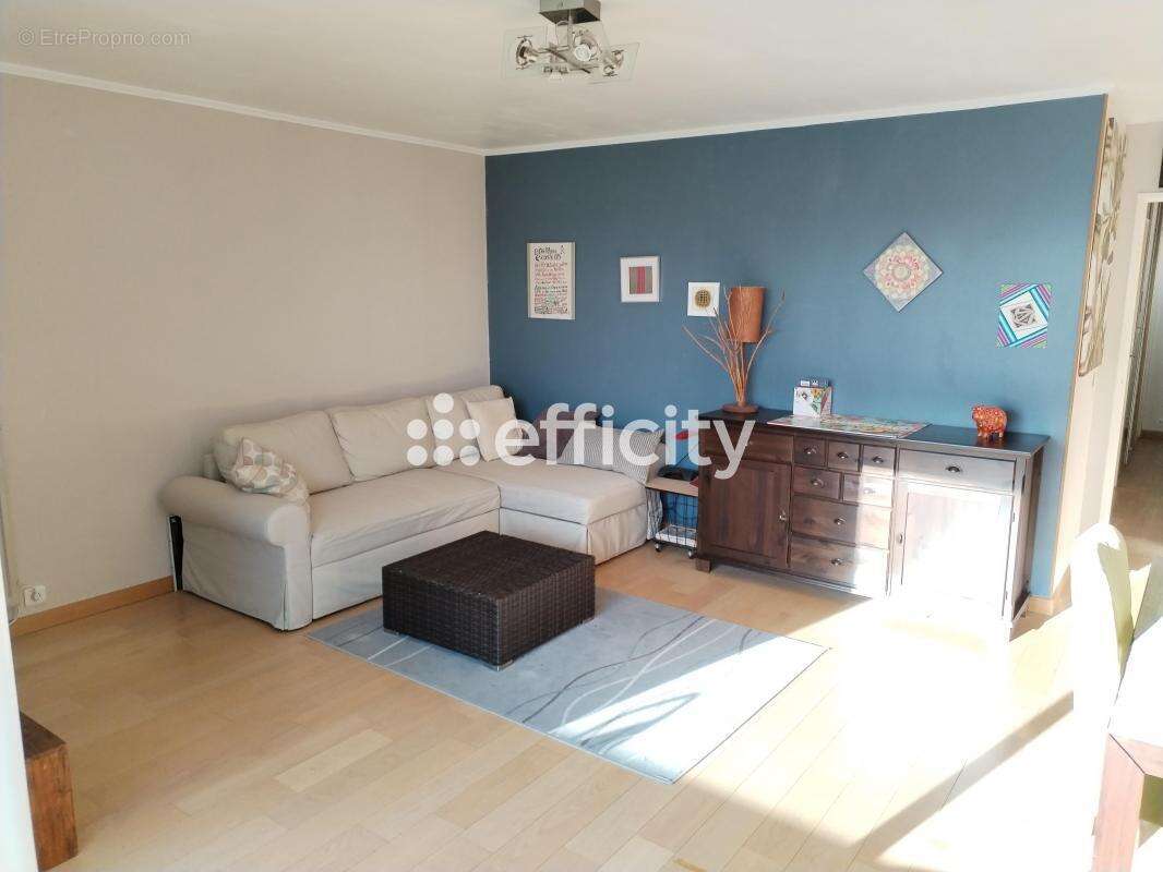 Appartement à GUYANCOURT