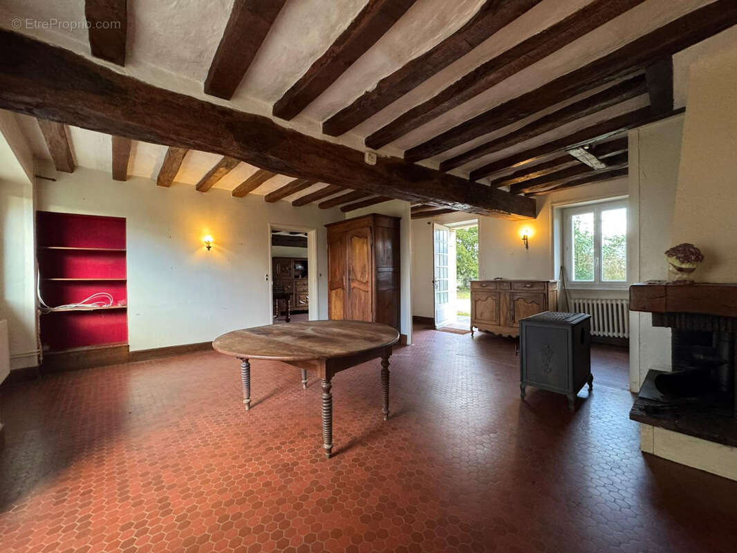 Maison à SAINT-MATHURIN-SUR-LOIRE