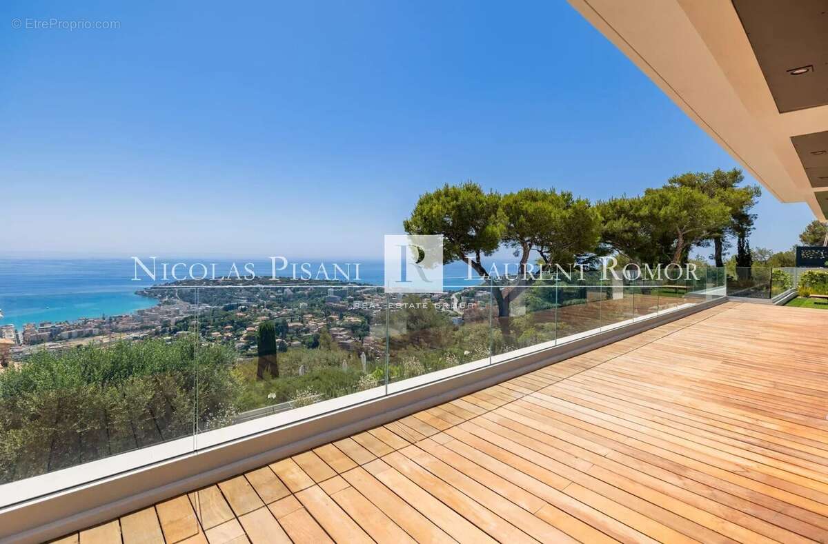 Maison à ROQUEBRUNE-CAP-MARTIN