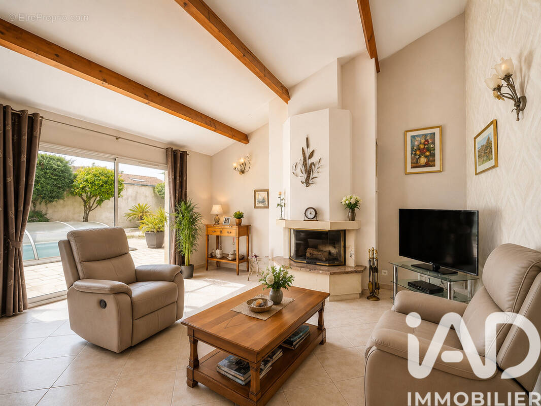 Photo 1 - Maison à SAINT-SAUVEUR-D'AUNIS