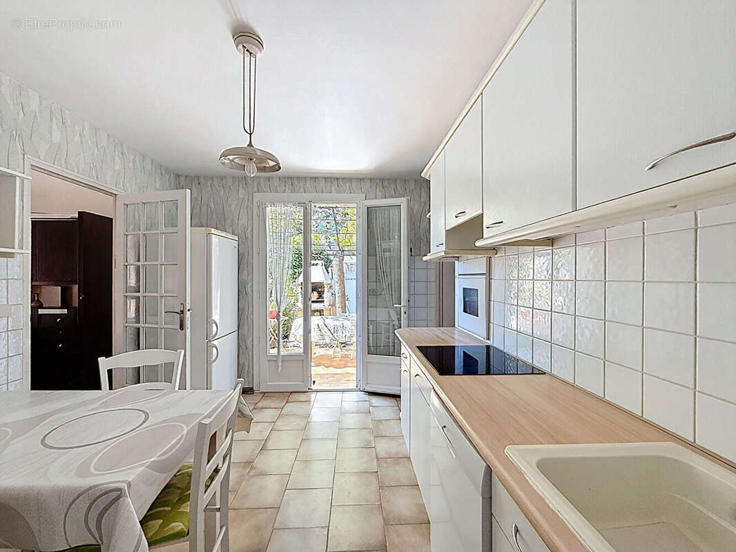 Maison Les Pennes Mirabeau 5 pièce(s) 126m2 - photo 7