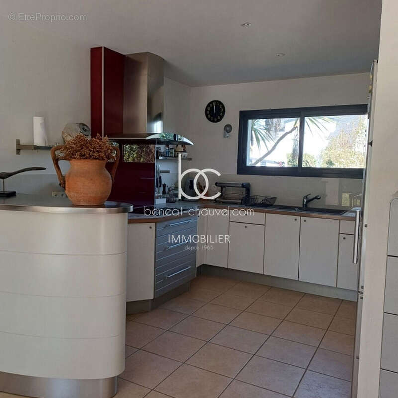 Maison à LARMOR-BADEN