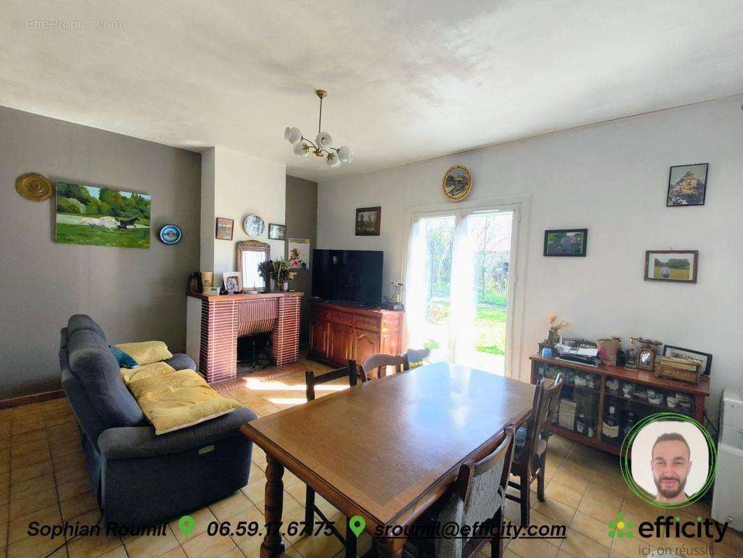 Maison à BARBEZIEUX-SAINT-HILAIRE