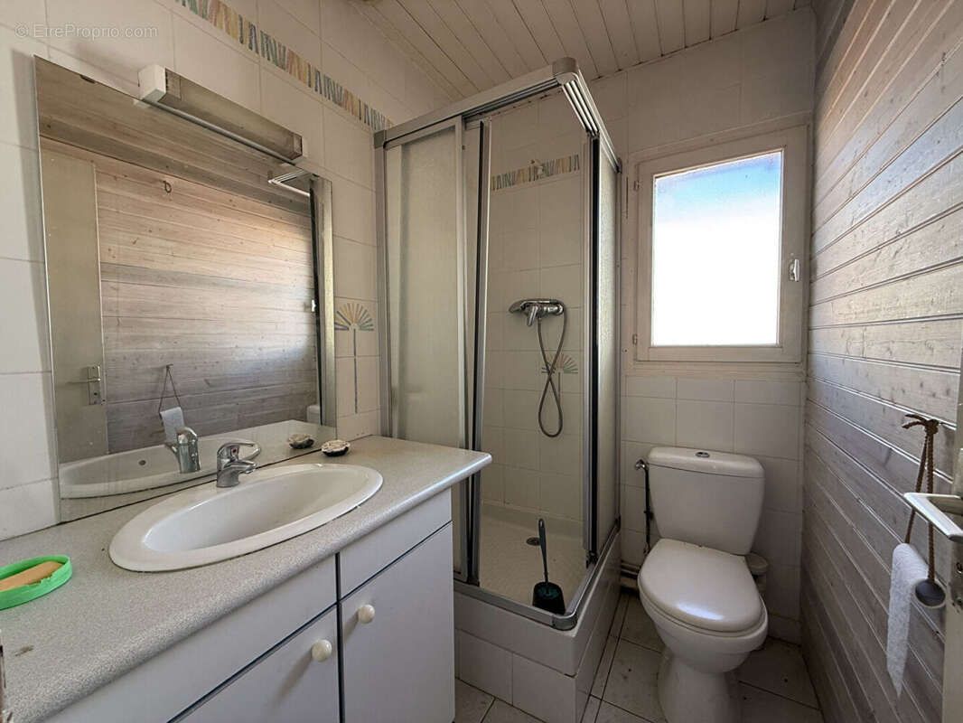 Maison à VAUX-SUR-MER