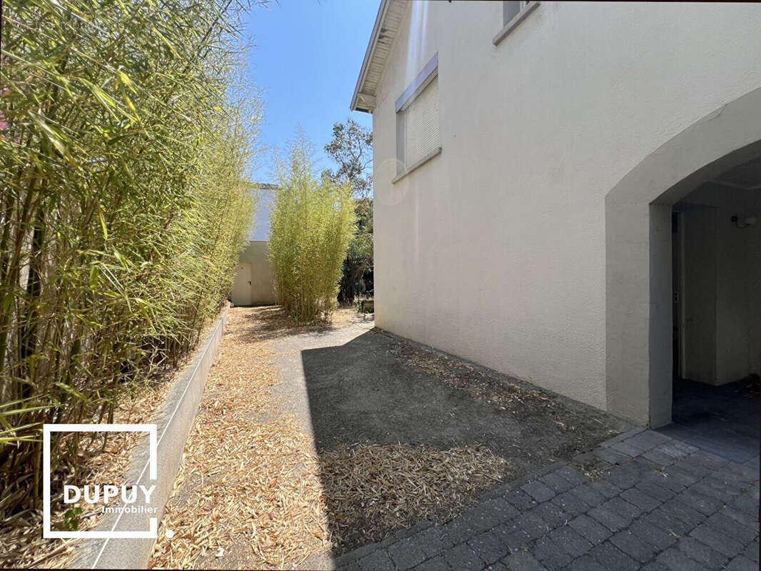 Minimes / Barriere de Paris Maison T5  de 140 m2 sur parcelle de 435 m² - photo 10